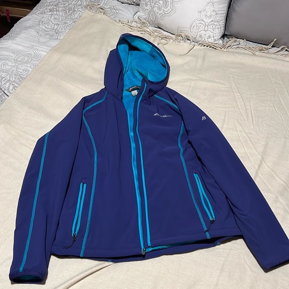 Eddie Bauer Jackets & Blazers - Eddie Bauer fleeced lined jacket